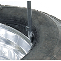 Démonte-pneu pour pneu sans chambre à air service lourd T45A<sup>MD</sup> FLT337 | O-Max