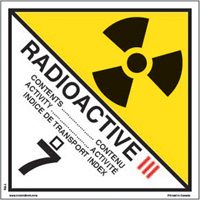 Étiquettes d'expédition pour matières radioactives de catégorie 3, 4" lo x 4" la, Noir sur blanc SAG880 | O-Max